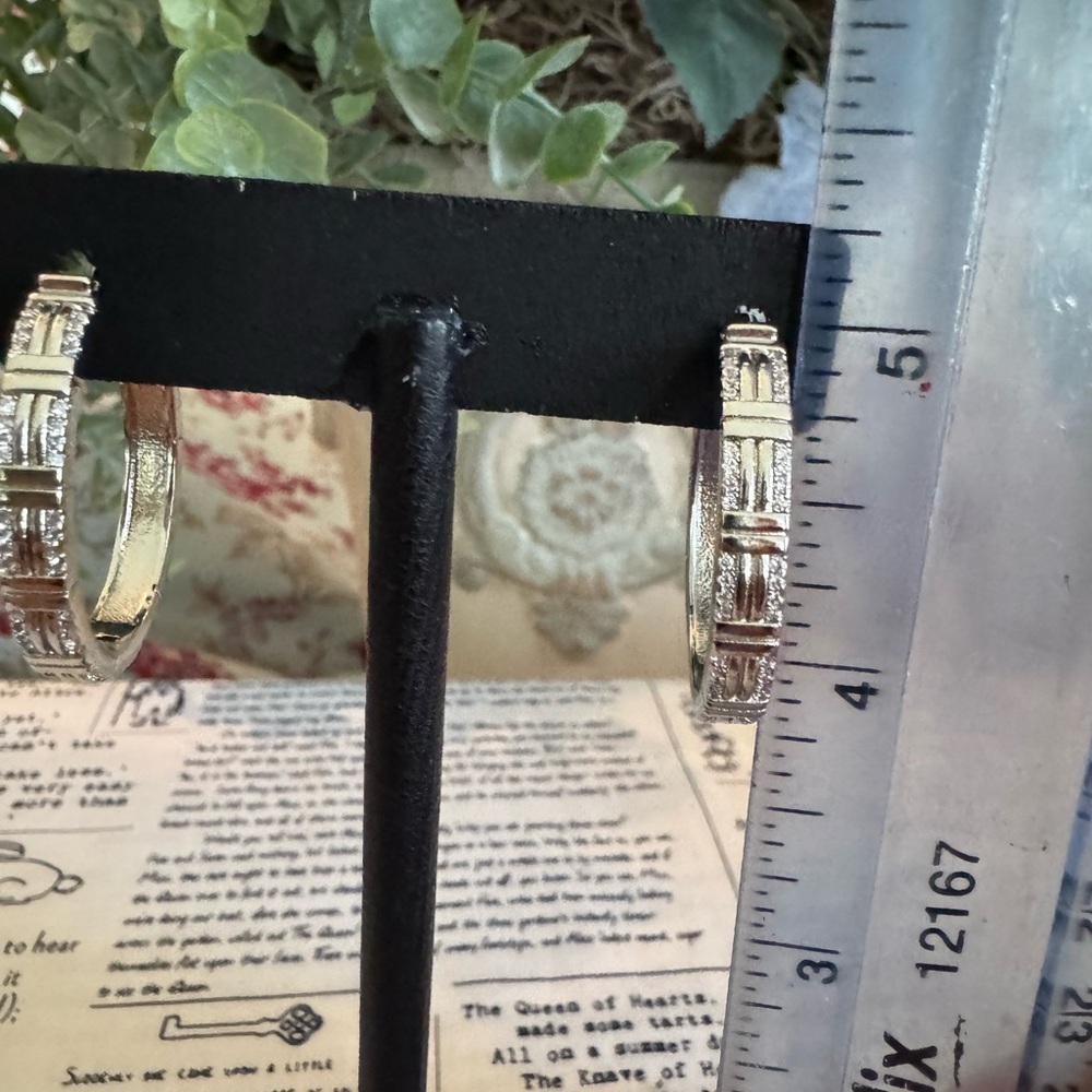 Stainless Steel Silver Textured Hoop Earrings - Unbranded - Picture 3 of 3